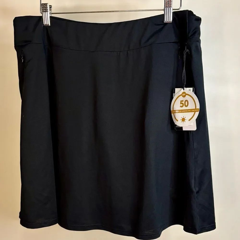 NWT TAIL WHITE LABEL Women'sβPull-On Skort size large